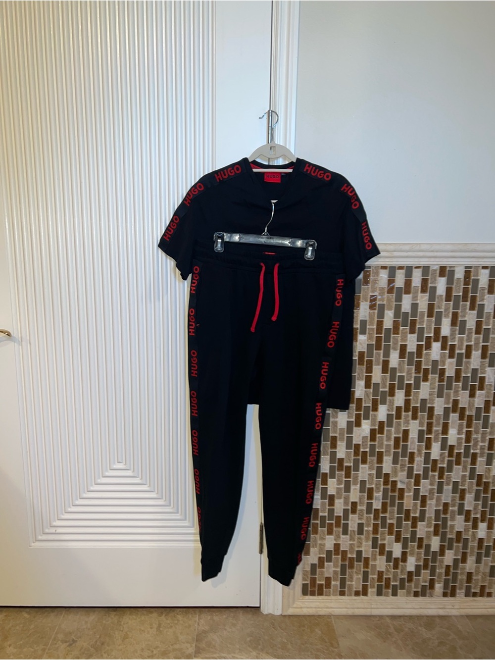 Authentic Men’s HUGO Set